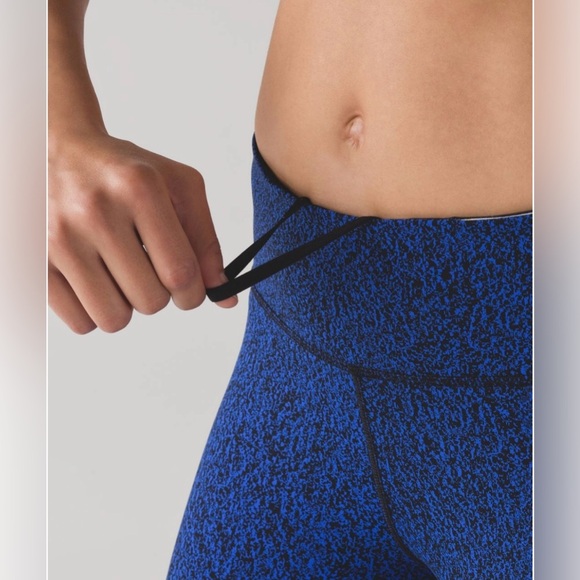 Lululemon On Track Tight Circuit Cerulean Blue Black / Black - Picture 6 of 13